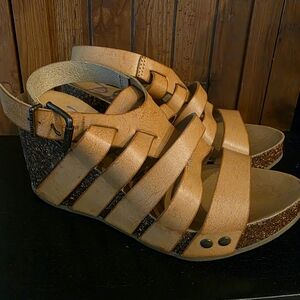 Blowfish Light Brown Strappy Wedges